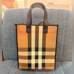 Burberry N/S Tote Black